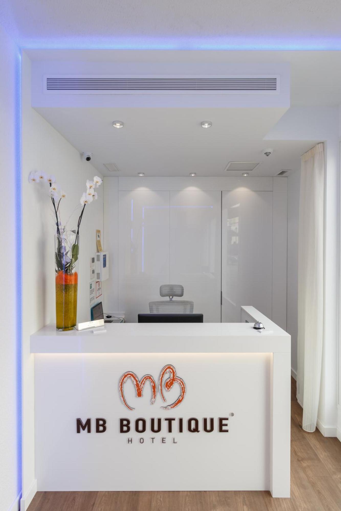 Marina Bella 1F Menyber Apartment เนร์คา ภายนอก รูปภาพ